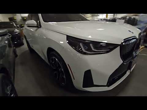 The All-New 2025 X3 with M-Sport Pro vs without M-Sport