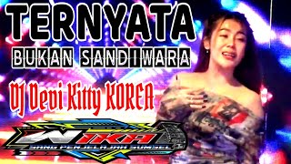 Download lagu TERNYATA BUKAN SANDIWARA DJ DEVI KITTY KOREA LIVE WIKA SANG PENJELAJAH SUMSEL mp3