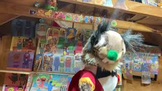 Benny Rabbit Sings Chopsticks