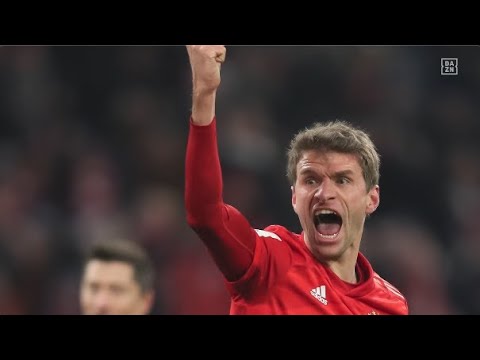 Wie viele Ecken gab's im Finale 2013 und was ist eine Phantomgrätsche? Thomas Müller in DAZN QUIZN