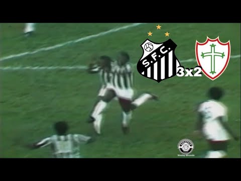 Santos 3 x 2 Portuguesa - 11/04/1973 - One of Pelé's most legendary goals