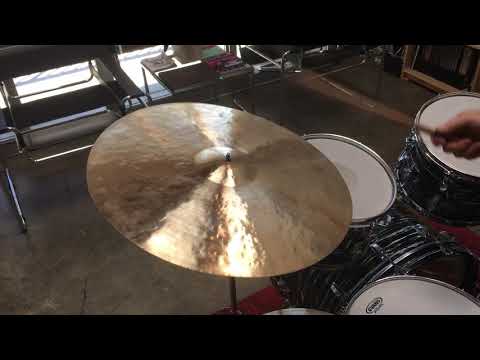 Byrne 22" Vintage Series Ride (2303g)