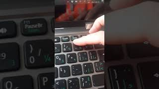 Blue keys on acer spinbook