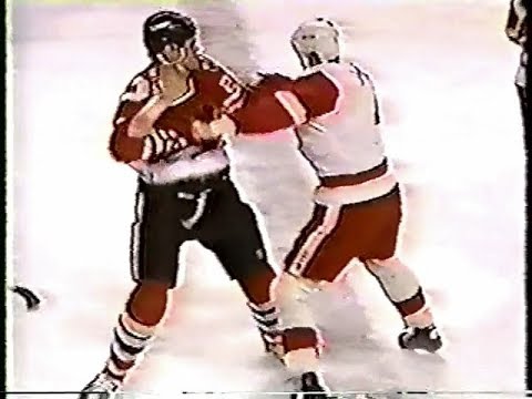 Stu Grimson vs Bob McGill
