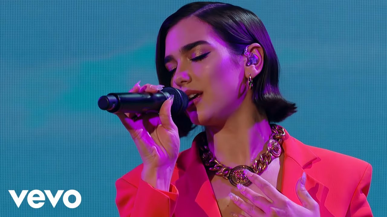 Calvin Harris, Dua Lipa - One Kiss (Live on The Graham Norton Show)