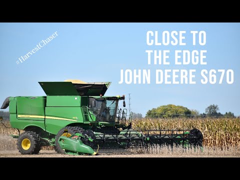 Close to the Edge - John Deere S670 - Soybeans #harvestchaser - 4K