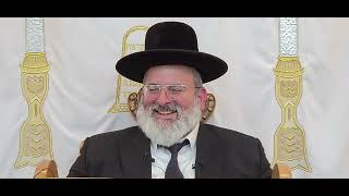 הרב יצחק לוי | רב העיר נשר | הידורים בנר חנוכה | וישב תשפ"ו (הרב יצחק לוי) - התמונה מוצגת ישירות מתוך אתר האינטרנט יוטיוב. זכויות היוצרים בתמונה שייכות ליוצרה. קישור קרדיט למקור התוכן נמצא בתוך דף הסרטון