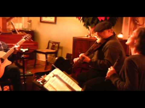 Celtic holiday video - The Flyin' Fiddler & Friends