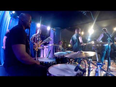 Jam with amazing Chris Coleman - Runaway Baby (Bruno Mars Cover)