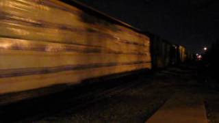 preview picture of video 'TrainHunters CSX Miami Railfanning - August 13, 2010'