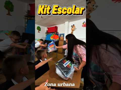 🏫Estudiantes del Colegio José María Córdoba reciben kits 📚escolares de la administración municipal