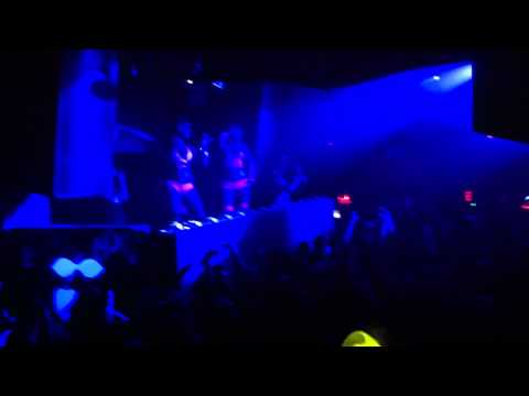 Club Pacha,  Bob Sinclar, Feb 25 2011