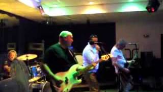 The Frauds - She's A Windup