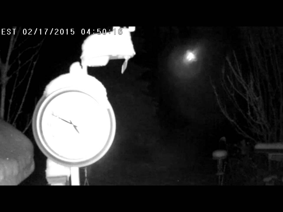 Fireball captured on accucams network - YouTube