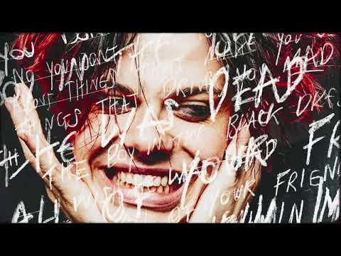 YUNGBLUD - The Boy In The Black Dress