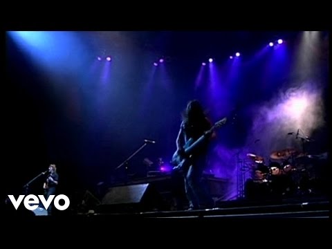 Videoclip de Oportunidad Oportuna (En Directo Desde Estadio De Huracán Buenos Aires / 2001) — La Renga