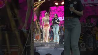 Download lagu DIFARINA INDRA - HELICOPTER LANDS IN THE FIELD LIVE SAWANGAN DEPOK #difarinaindra #adella #shortv... mp3