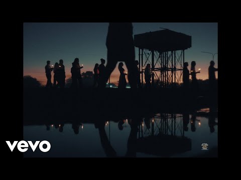 Milo J, Silvio Rodríguez - Luciérnagas (Official Video)