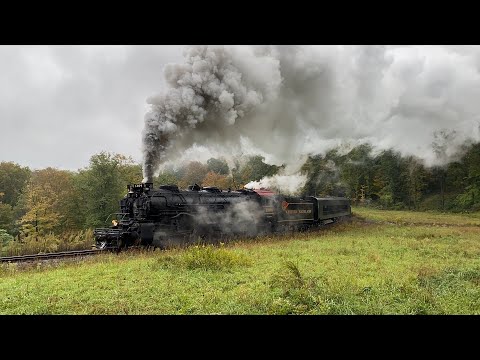 Western Maryland Scenic Railroad H-6 #1309 Steam Train Tackles The 3% Grade @ No. 9 Slide (10/2/22)