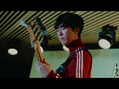 SPECIAL CLIP // adidas Originals Ozweego Showcase with DPR Crew [by adidas Korea]