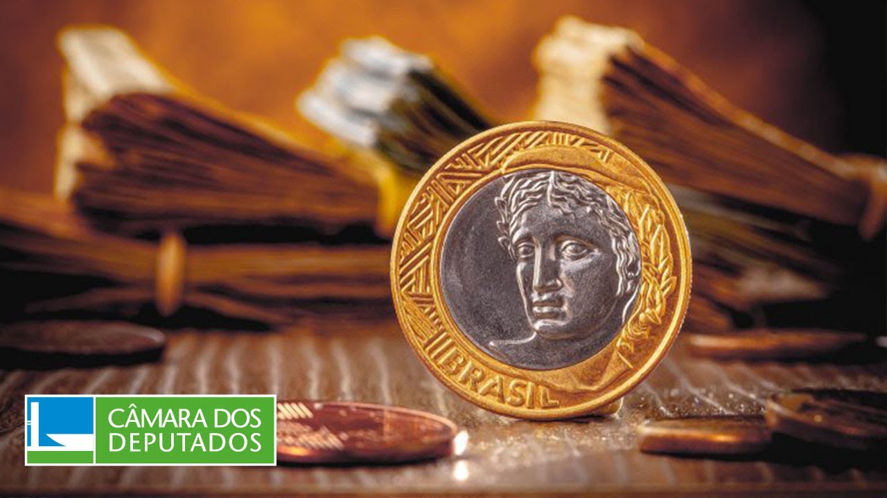 Aprovado projeto que limita aumento do salário mínimo e restringe acesso a benefício - 19/12/24