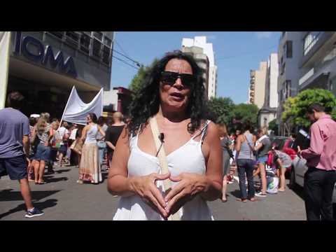 Marcha a Ioma: afiliados y profesionales de IOMA protestaron frente a la sede central