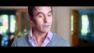 Стивен Диллэйн в фильме "Пападопулос и его сыновья"