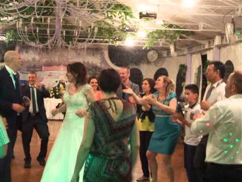 BALLO SPOSI E INVITATI MUSICA MATRIMONIO RISTORANTE CORTE FRANCESCO BRESCIA BY ALEX ZITELLI