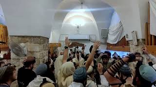 תפילת הלל ראש חודש אדר א' בניגונים וריקודים | ישיבת ההסדר צפת | אדר א' התשפ"ב