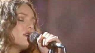 Vanessa Paradis - La Mélodie FrenchScene.Net