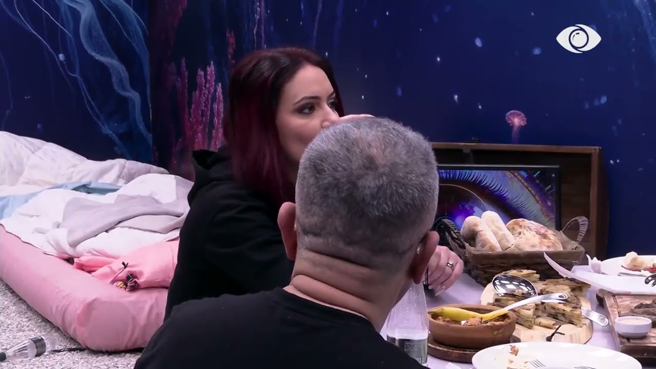 S'kam ardhur për shoqëri këtu…/ Artani-Aleksandrës: Ty do të urrejnë