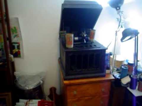 CLIMBING UP DE GOLDEN STAIRS