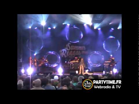 ASWAD - Live at Summer Reggae Fest 2011 PARTYTIME