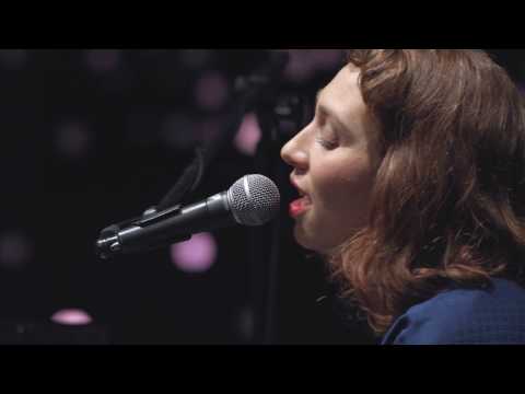 Regina Spektor - Bleeding Heart (Live on KEXP)