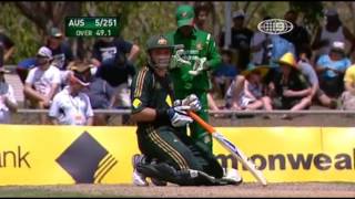 Michael Hussey Exhausted - "Don't hit another 3"