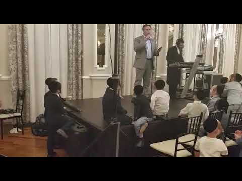 Cantor David Krasner sings Tanye Omar Rabbi Yishmael Part 1
