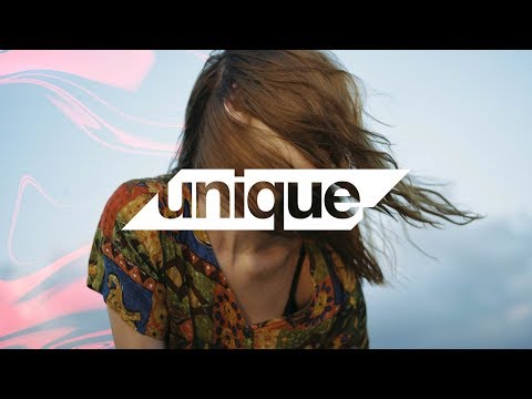 Steve Aoki, Daddy Yankee, Play-N-Skillz & Elvis Crespo - Azukita