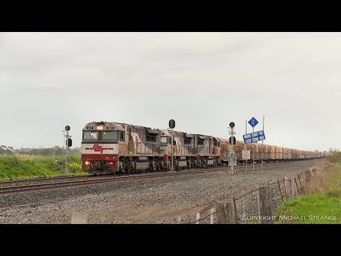 SCT 5PM9 Boxcars & Container Wagons - PoathTV Australian Trains & Railways