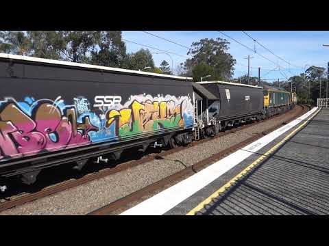 442s2 / 4917 / 602 / RL306 lead SSR empty grain train 4377 - 2/7/20