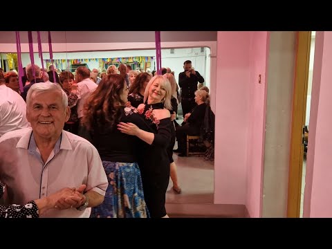 'Mój chłopak zna cały świat' - zabawa do białego rana w Zwoleniu!