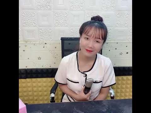 Thể hiện bởi Linh Em