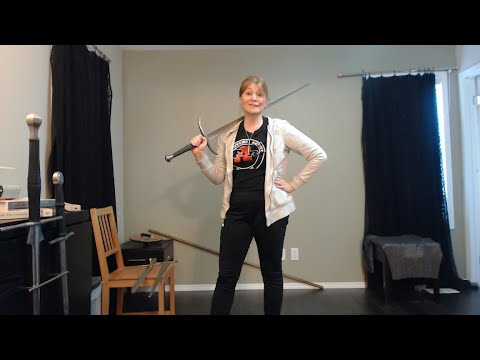 Sword Fighting Basics: Standing in the Guard