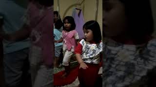 Download lagu trio imut😀😀 mp3