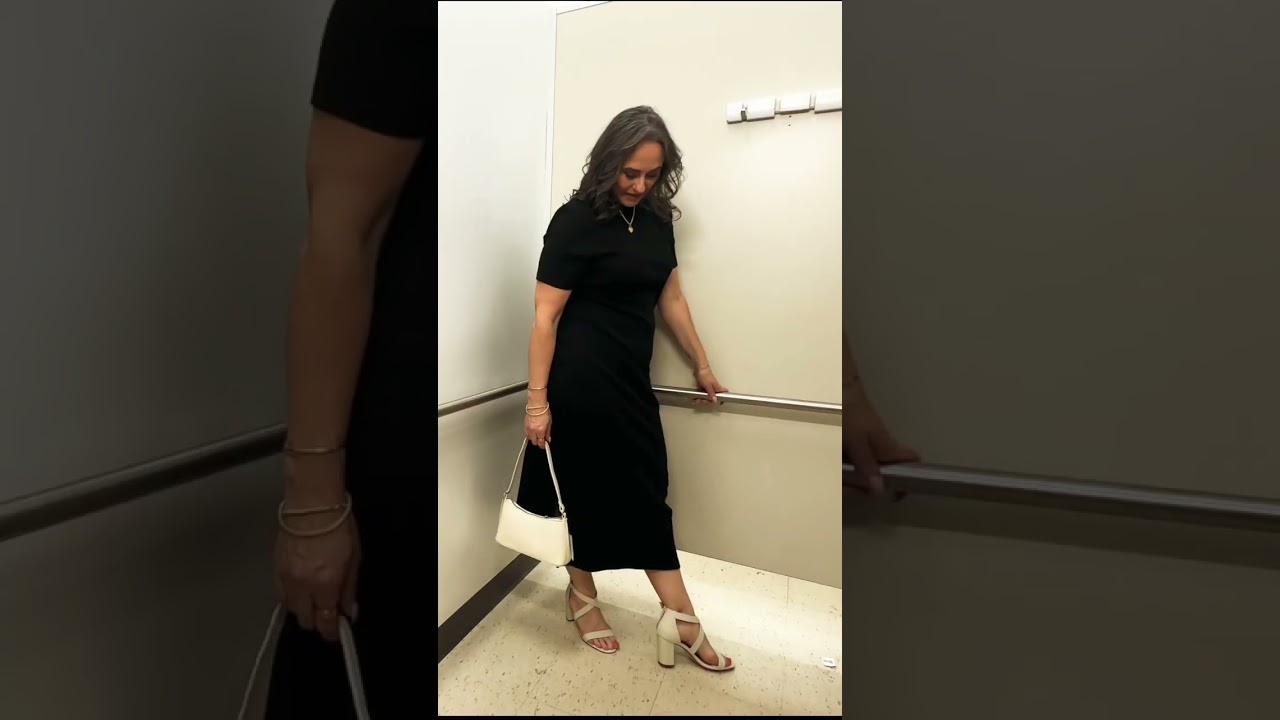 Anyone for comfort? Can’t beat black too 😍