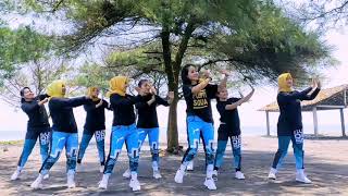 Download lagu BERBEZA KASTA | SS PUSPITA | CHOREO BY ZIN PIPIET mp3 Download lagu BERBEZA KASTA | SS PUSPITA | CHOREO BY ZIN PIPIET mp3
