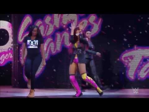 Sasha Banks vs Brie Bella (Main Event)