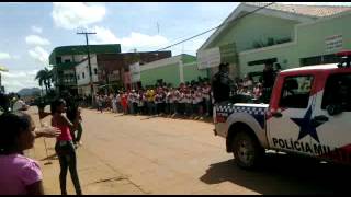 preview picture of video 'Desfile da tropa do 17° batalhão - Xinguara - Pará'