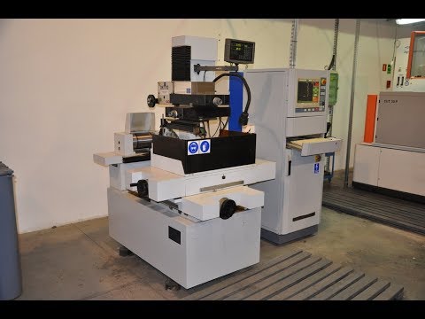 Máquina de electroerosión por hilo BAOMA DK 7732 2006