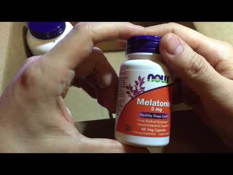 Посылка с iHerb: креатин, рыбий жир, коэнзим Q10, глицин, лизин, мелатонин, куркумин.