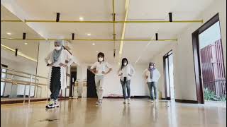 Download lagu Dance for Beginner: Bebas Lepas - Iwa.K - Sunday Dance Malang mp3